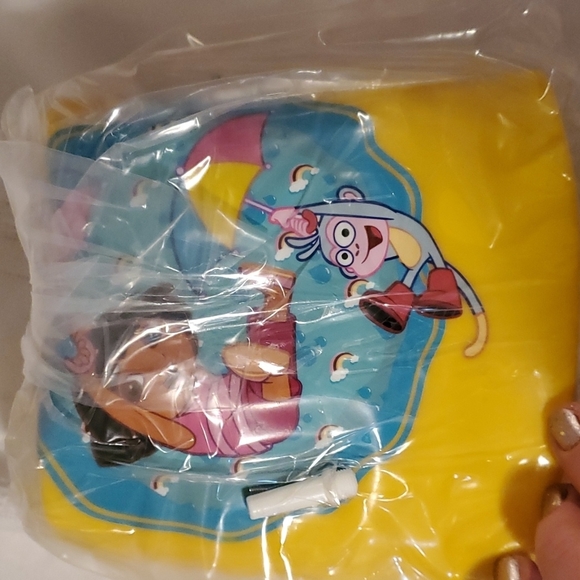 New unused sealed hopping ball 5+ & Dora and Boots and inflatable vest 3+ - Picture 5 of 5